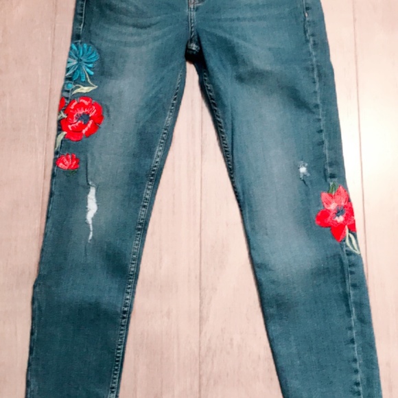 ZARA Low-rise Jeans:Blue, US 8/EUR 40 - Picture 5 of 6